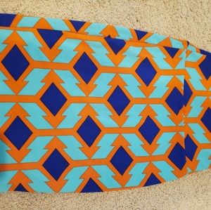 Lularoe Cassie Size Small